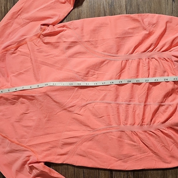Womens Athleta Lightweight Vibrant Coral Quarter-Zip Top XL - Picture 6 of 6